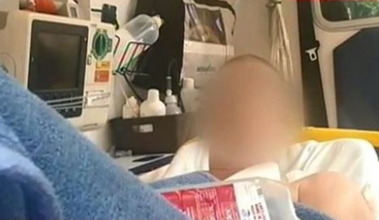 ΑΜΑΛΙΑΔΑ: Διώχνουν από το σχολείο τον μαθητή που μαχαιρώθηκε!(VIDEO)