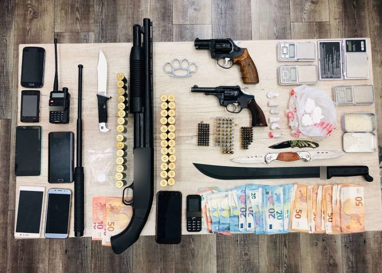 Εξαρθρώθηκε ακόμη μια εγκληματική οργάνωση που διακινούσε ναρκωτικά στην Αχαΐα