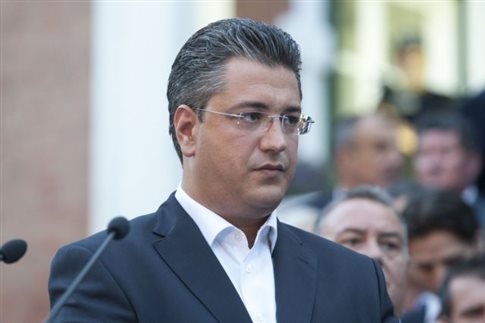 Υποψήφιος για την προεδρία της ΝΔ ο Απόστολος Τζιτζικώστας