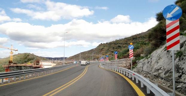 Αυτοκινητόδρομοι: Το αβέβαιο μέλλον των “κομμένων” τμημάτων της Ολυμπίας οδού