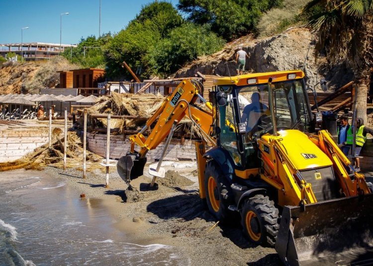 «Σαφάρι» ελέγχων από 4.500 «ράμπο» της Πολεοδομίας για 67.000 αυθαίρετα