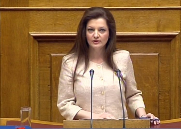 Συνάντηση Αυγερινοπούλου με την Ένωση Εφοπλιστών Κρουαζιερόπλοιων για το Λιμάνι Κατακόλου