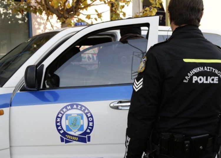 Πύργος: Μπούκαραν σε σπίτι και άρπαξαν κοσμήματα