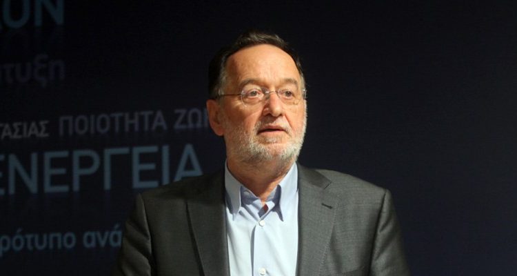 “Να φύγουμε από την κυβέρνηση αν δε μπορούμε θετικές αλλαγές” δηλώνει ο Λαφαζάνης!