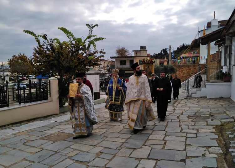 Με λαμπρότητα ο εορτασμός του Αγίου Νικολάου στο Κατάκολο (φωτο)