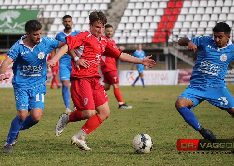 Με εν ενεργεία παίκτες ως τεχνικούς συνεχίζουν Πανηλειακός και Ολυμπ. Ζαχάρως