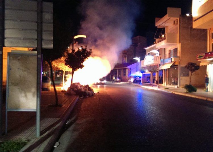 Πύργος: Φωτιές στα σκουπίδια (και) μέσα στην πόλη! – ΤΡΑΓΙΚΗ η κατάσταση, ΑΠΟΝΤΕΣ και ΚΡΥΠΤΟΜΕΝΟΙ ΟΛΟΙ οι αρμόδιοι!