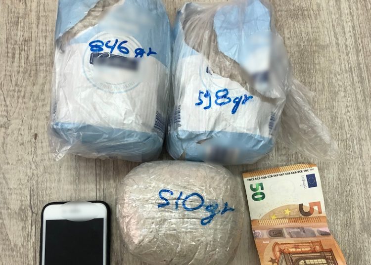 Συνελήφθησαν διακινητές ηρωίνης στο Λιμάνι της Κυλλήνης