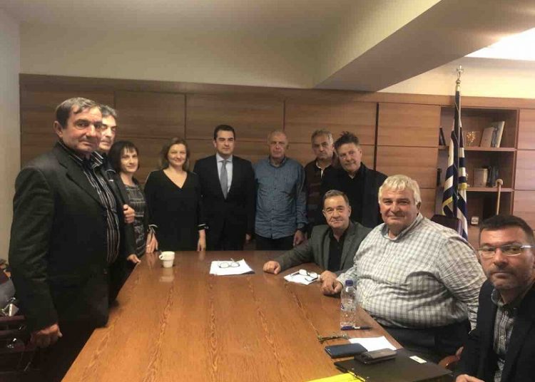 Συνάντηση Αυγερινοπούλου και Εκπροσώπων των ΓΟΕΒ και ΤΟΕΒ Ηλείας με τον Υφ. Αγροτικής Ανάπτυξης  κ. Σκρέκα