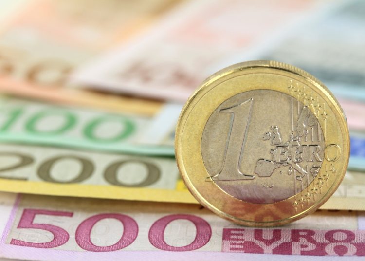 Όλα όσα πρέπει να ξέρετε για τη ρύθμιση οφειλών και τις 100 δόσεις