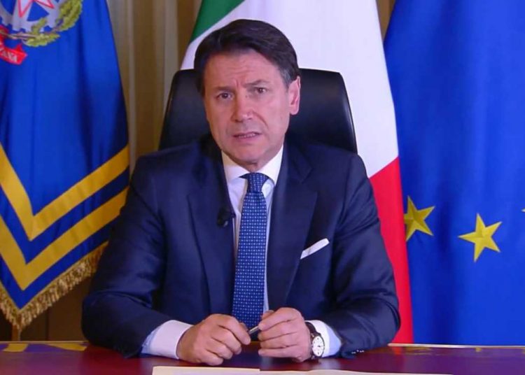 Ιταλία: “Κλείνει” όλη τη χώρα για 15 μέρες ο Κόντε! video