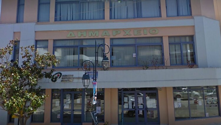 Ο Δήμος Ανδραβίδας-Κυλλήνης κόβει την Πρωτοχρονιάτικη πίτα