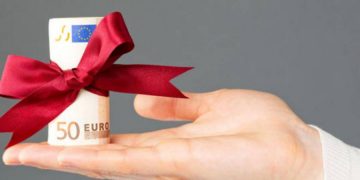 Δώρο Πάσχα: Μέχρι πότε καταβάλλεται στους εργαζομένους