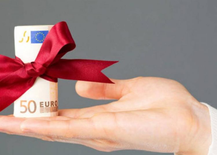 Δώρο Πάσχα: Μέχρι πότε καταβάλλεται στους εργαζομένους