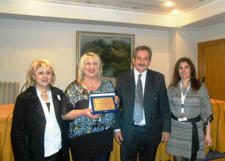 Τιμητική βράβευση της ΕΕΑΣΚΠ στο 2ο εκπαιδευτικό σεμινάριο ¨Ημέρες Νευρολογίας Και Πρωτοβάθμια Περίθαλψη ¨