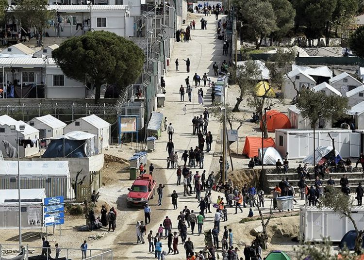 Δίνει 50 εκατ. ευρώ σε Δήμους για το μεταναστευτικό η κυβέρνηση – Δείτε την τροπολογία