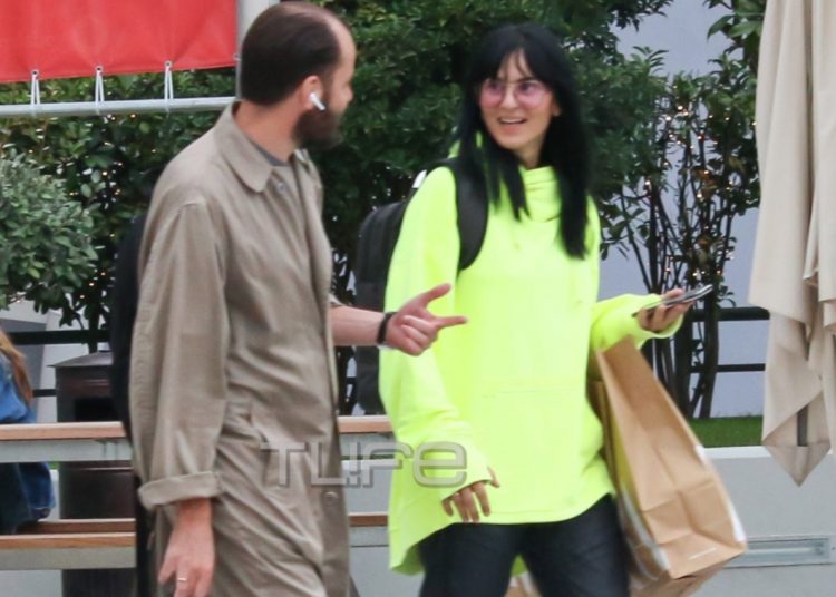 Ζενεβιέβ Μαζαρί: Με τον σύζυγό της για αγορές στα βόρεια προάστια! [pics]