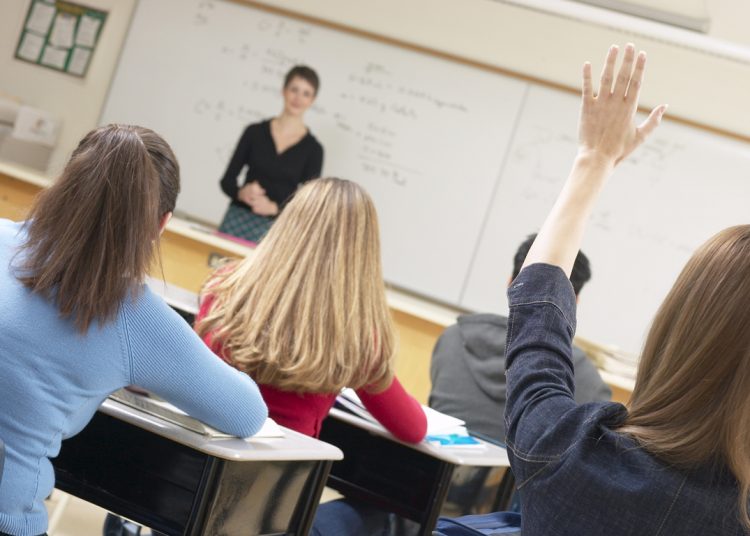 Εγγραφές στο κοινωνικό φροντιστήριο Πύργου