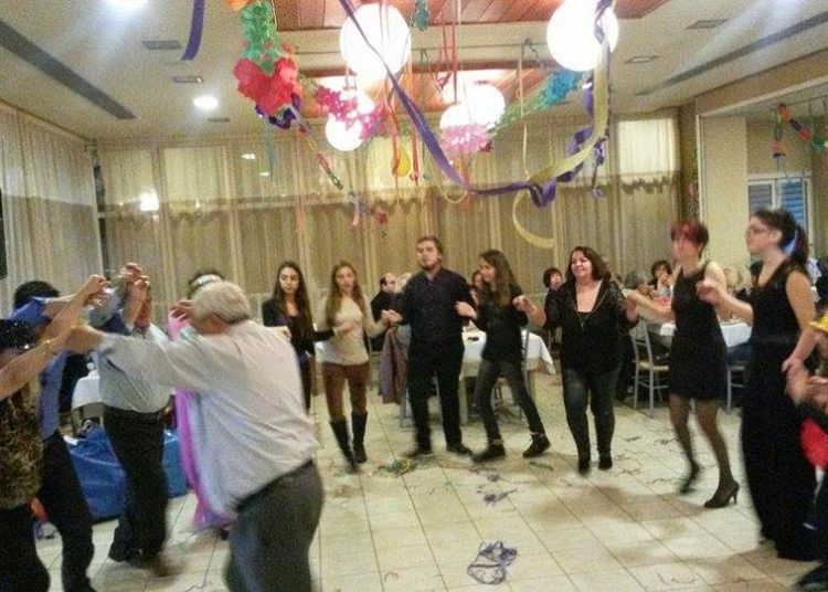 Αποκριάτικος χορός 2015 του Συλλόγου οικιστών Σπιάντζας