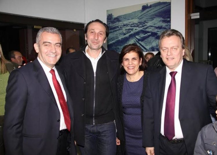 Πάσχος και Χαραλαμπίδης στήριξαν Κοντογιάννη