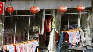 Γεμίζει Κινέζικα μαγαζιά το κέντρο του Πύργου