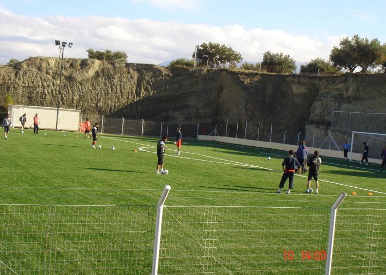 Υποχρεωμένος για σκληρή μάχη ο Πανηλειακός