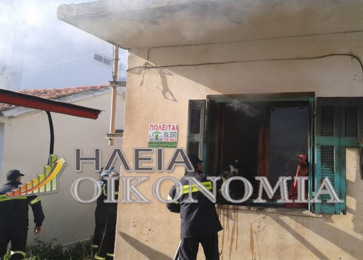 Φωτιά  σε εγκαταλελειμμένη οικία στον Πύργο (νεότερα – βίντεο)