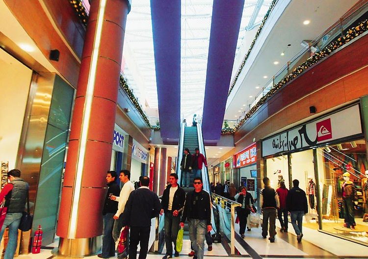 Συμπληρωματικό ειδικό πρόγραμμα ενίσχυσης των εμπορικών επιχειρήσεων, στο πλαίσιο των ΠΕΠ, προτείνει η ΕΣΕΕ