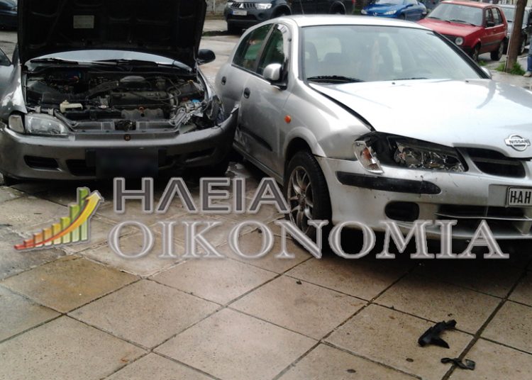 Πύργος: Πλαγιομετωπική σύγκρουση 2 Ι.Χ. στην οδό Παπαφλέσσα