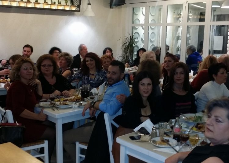 Πρωτοχρονιάτικη πίτα εργαζομένων στην ΔΟΥ Πύργου