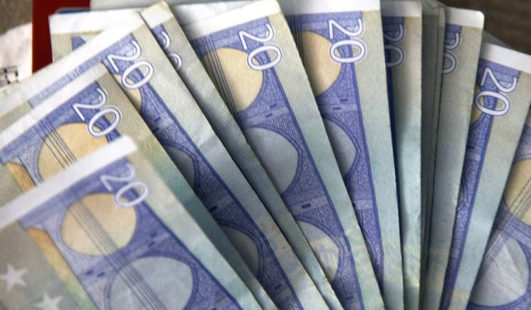 Κοινωνικό Εισόδημα Αλληλεγγύης: Επιπλέον 45.000 δικαιούχοι, πότε θα γίνει η πληρωμή