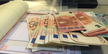 Νέο χαράτσι 300 ευρώ – Ποιοι θα το πληρώσουν