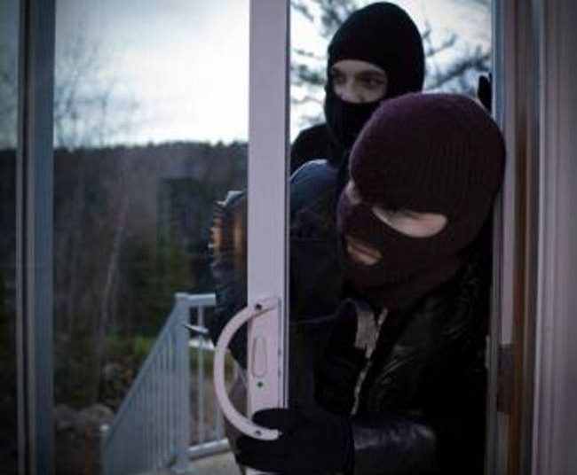 Συνελήφθησαν οι δράστες της χθεσινής ληστείας στο Σκουροχώρι Ηλείας