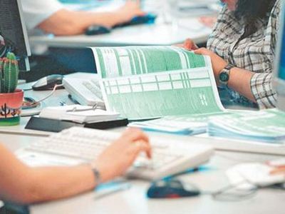 Οι τόκοι των καταθέσεων υποχρεωτικά στη φορολογική δήλωση