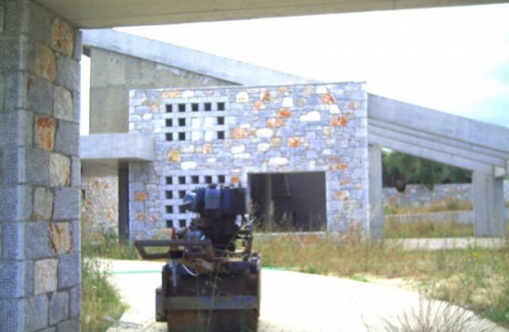 Βίλα-φρούριο έχτιζε ο «εγκέφαλος» της σπείρας των ληστών με τα καλάσνικοφ στην Δυτική Ελλάδα