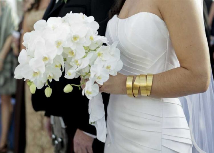 Πιστοποιητικά γάμου και βάπτισης με ένα «κλικ»