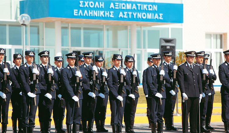 Διαγωνισμός για την εισαγωγή ιδιωτών στις σχολές αξιωματικών και αστυφυλάκων