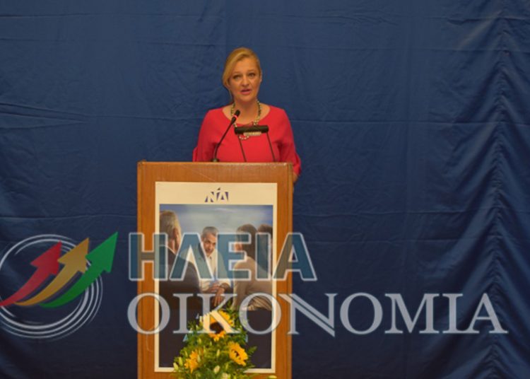 Πλήθος κόσμου στην Κεντρική Ομιλία της Διονυσίας Αυγερινοπούλου στον Πύργο(φωτο)