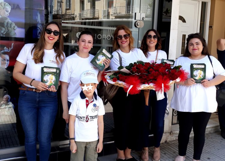 Marietta Νέα Εποχή :100 κόκκινα τριαντάφυλλα…. …αμέτρητες πολύχρωμες ευχές