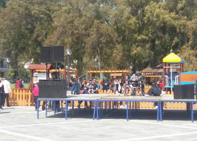 Κούλουμα στο Κατάκολο με λαγάνα, χαλβά, νηστίσιμα, μουσική και πέταγμα χαρταετού