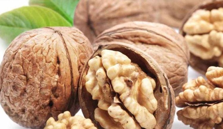 Πέντε υπερτροφές για τον εγκέφαλο και ποια ώρα της ημέρας πρέπει να τις καταναλώνετε