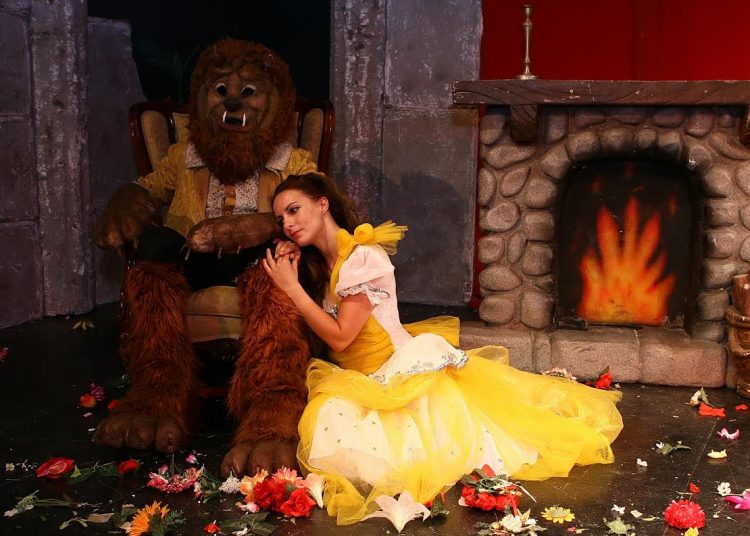 Θεατρική παράσταση στο Cinecinema Αμαλιάδας “Η πεντάμορφη και το τέρας”