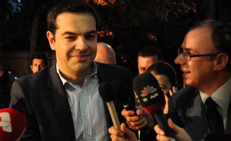 Τσίπρας: «Σας το είπα ότι στο β’ ημίχρονο μπαίνουν τα καλύτερα γκολ!»