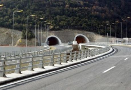 Πάτρα: Κλειστό τα βράδια από Δευτέρα το ένα ρεύμα κυκλοφορίας της Περιμετρικής λόγω εργασιών στις σήραγγες – ΟΛΕΣ οι κυκλοφοριακές ρυθμίσεις