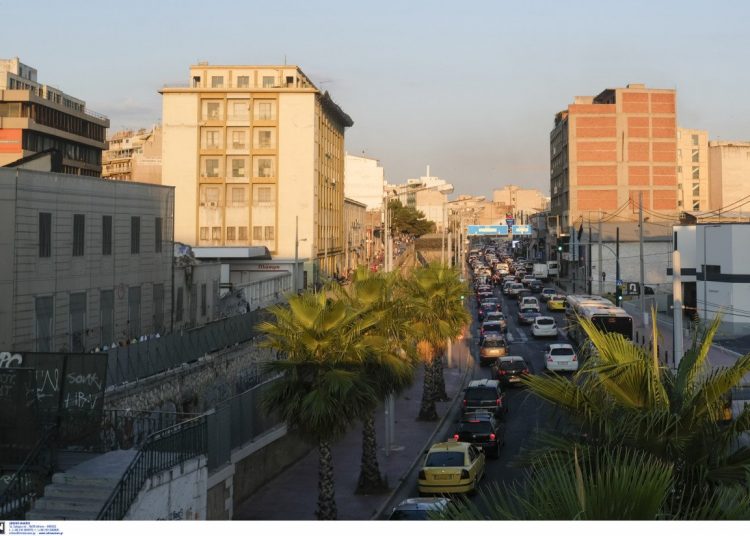 Τέλη κυκλοφορίας 2021: Ποιοι απαλάσσονται από την πληρωμή τους, πότε ανεβαίνουν στο taxisnet