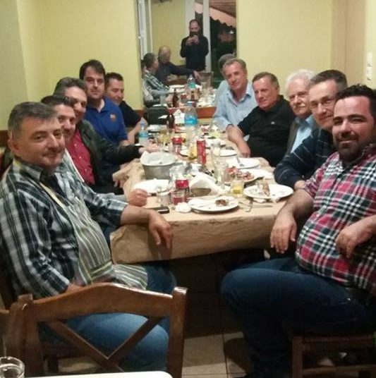 Δημοτικές εκλογές 10ος/2019: “Κλείσιμο” υποψηφίων, περιοδείες και… τραπέζια