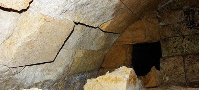 Αμφίπολη: Το επόμενο βήμα των αρχαιολόγων – Νέο σχέδιο εισόδου στον 3ο θάλαμο