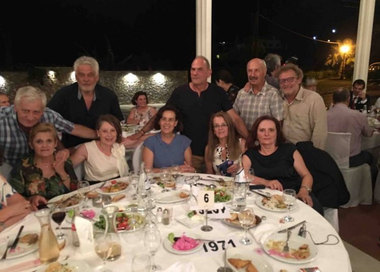 Συναντήθηκαν μετά 42 χρόνια απόφοιτοι από το ΗΛΕΙΑΚΟ ΕΚΠΑΙΔΕΥΤΗΡΙΟ