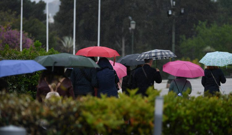 Καιρός: Πού θα βρέξει σήμερα