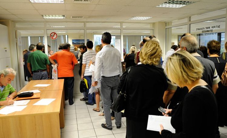 «Κόλλησαν» οι ρυθμίσεις οφειλών -Ερχονται κατασχέσεις